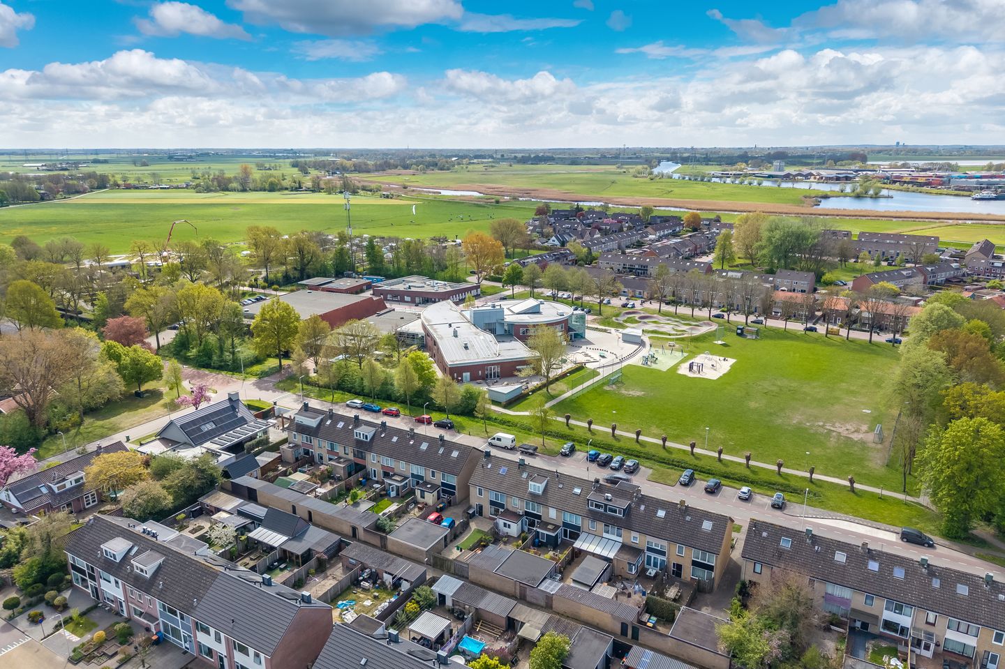 Foto 50 van Dr HAW van der Vechtlaan 88