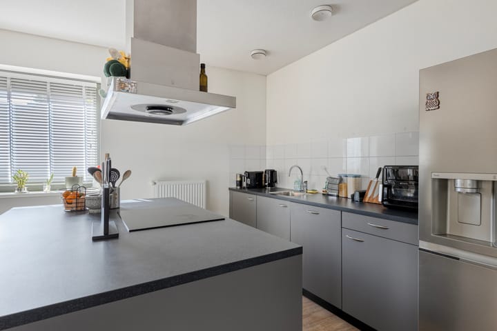 Photo 3 of Floreffestraat 11-H