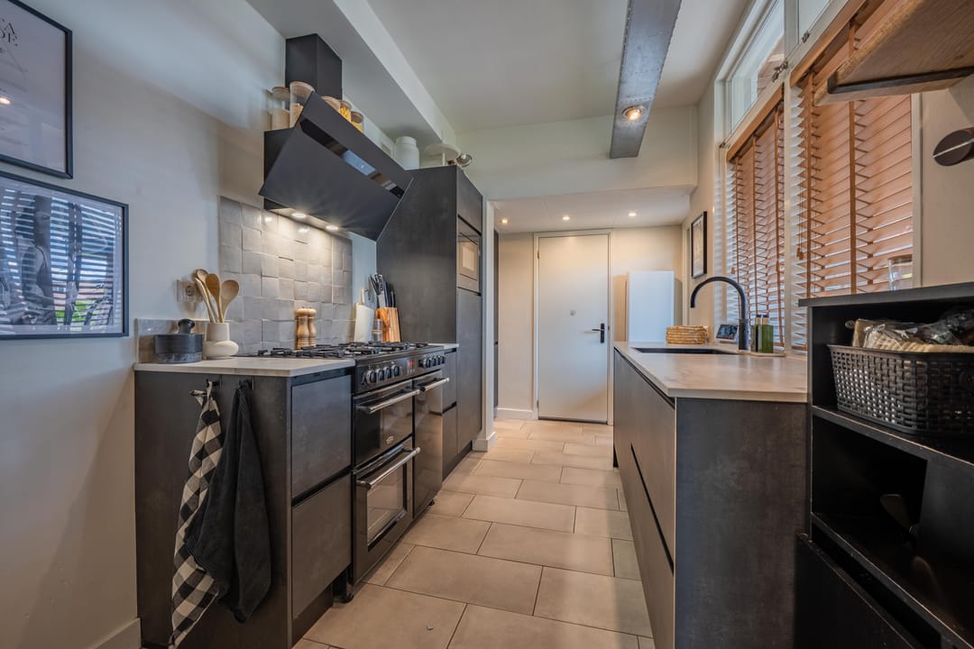 Foto 22 van Hoveniersweg 63