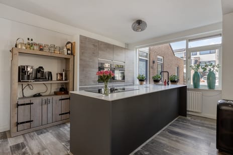 Onyx 42 tertiary image