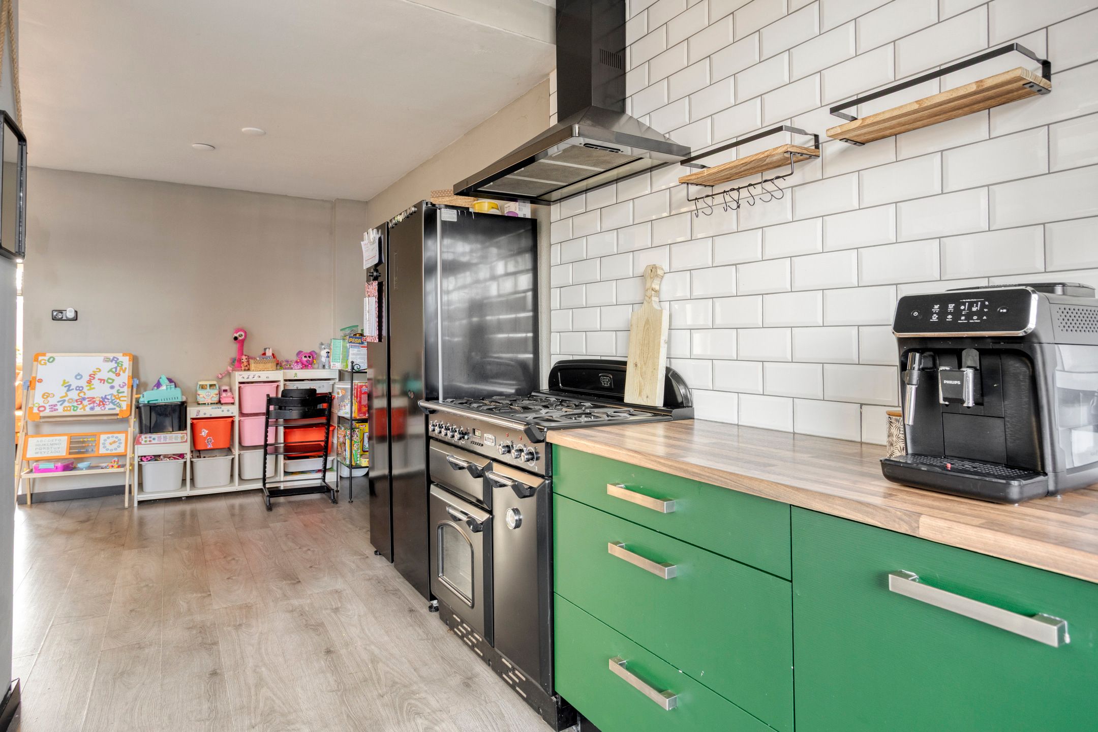 Foto 15 van Petrus van Schendelstraat 16