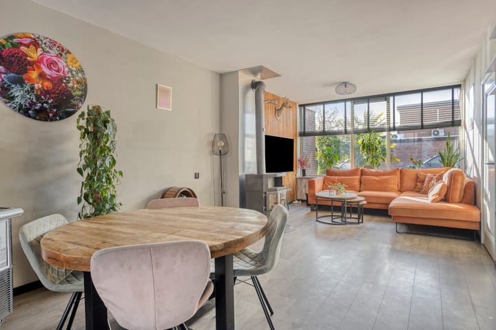 Foto 2 van Petrus van Schendelstraat 16