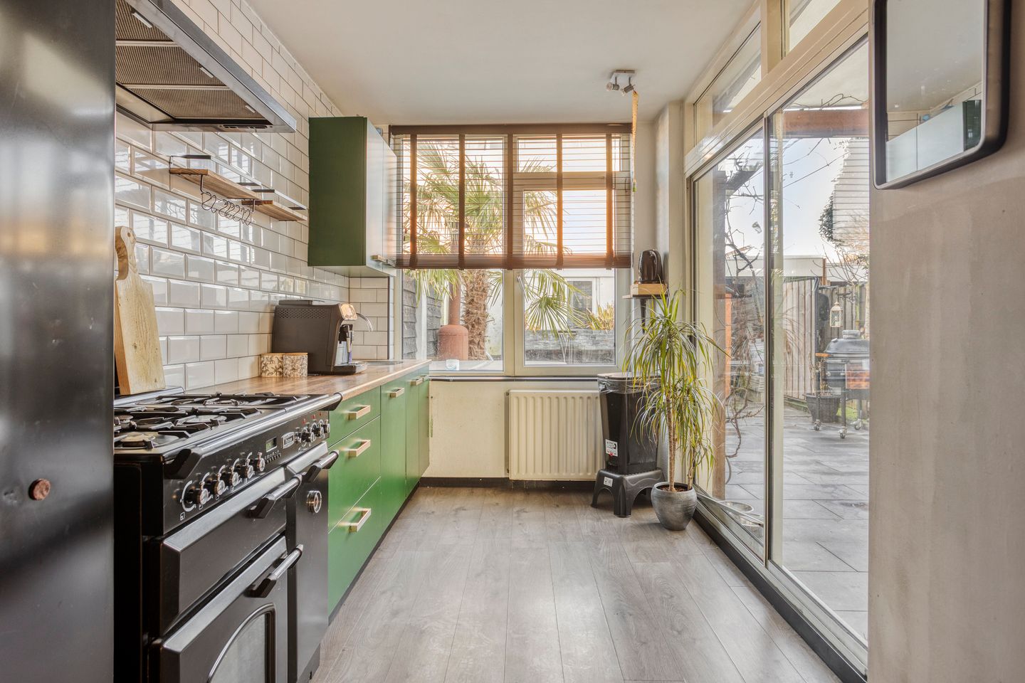 Foto 14 van Petrus van Schendelstraat 16