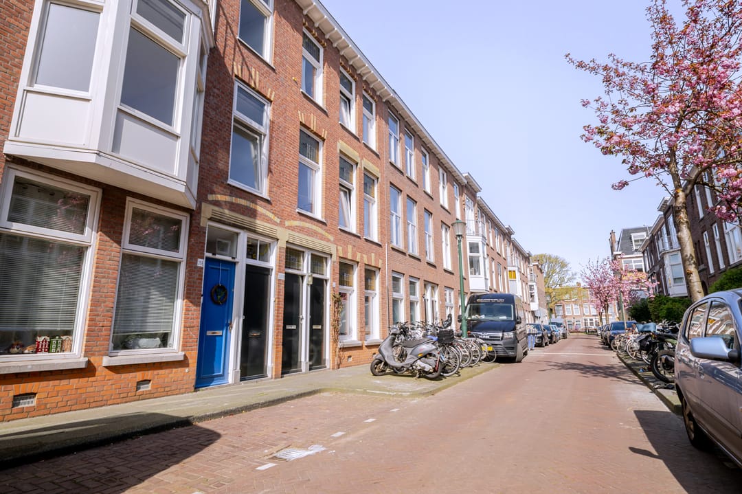 Photo 11 of Hendrik van Deventerstraat 158