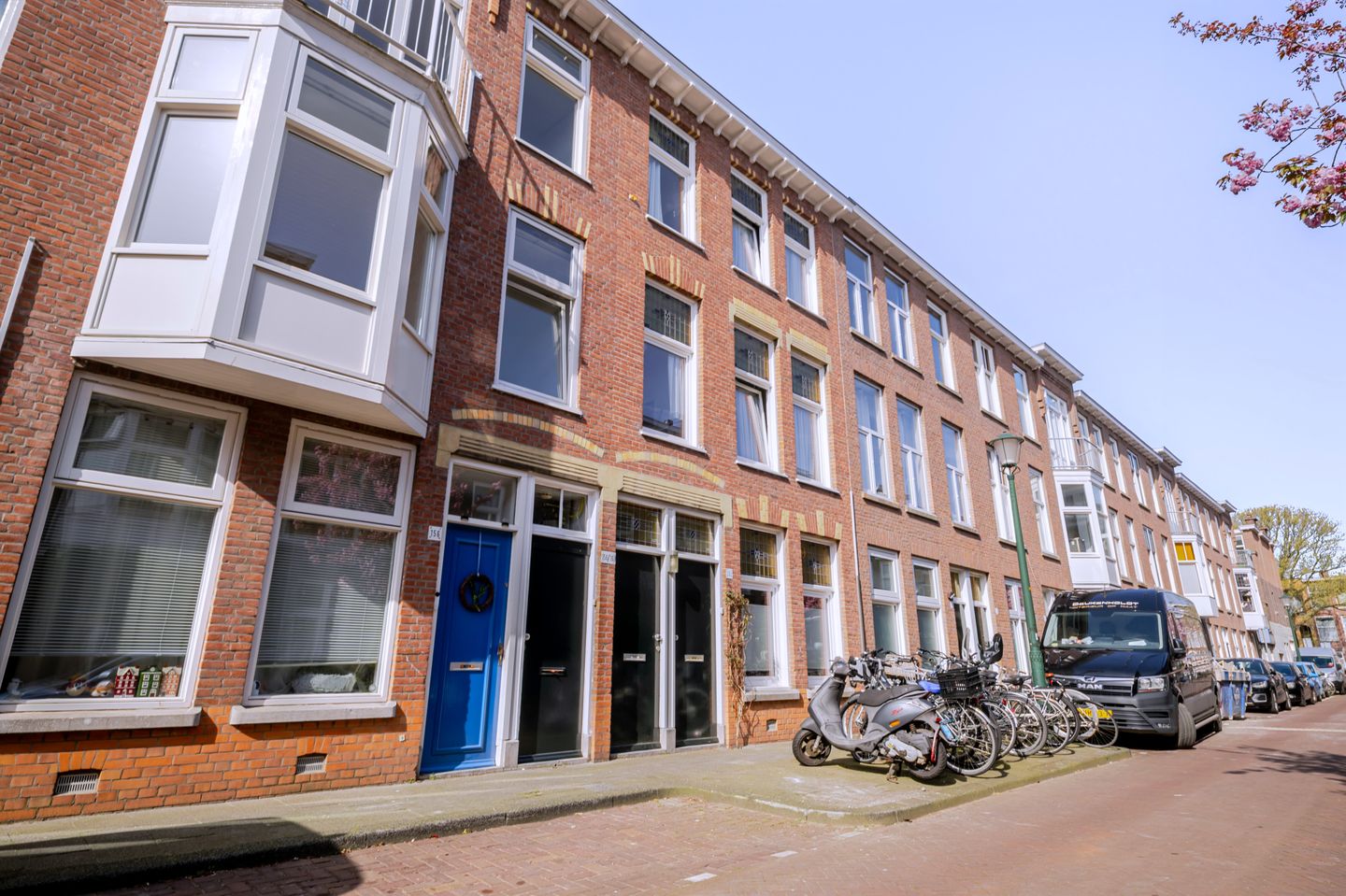 Photo 10 of Hendrik van Deventerstraat 158