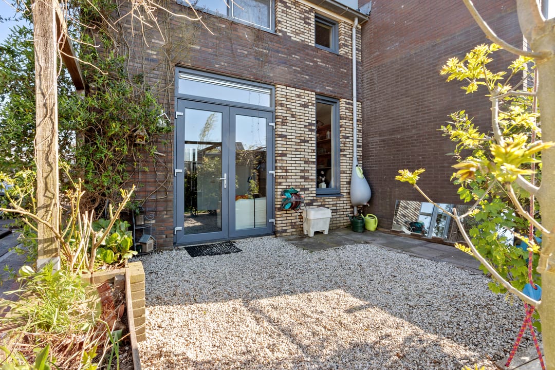 Foto 43 van Amorstraat 9