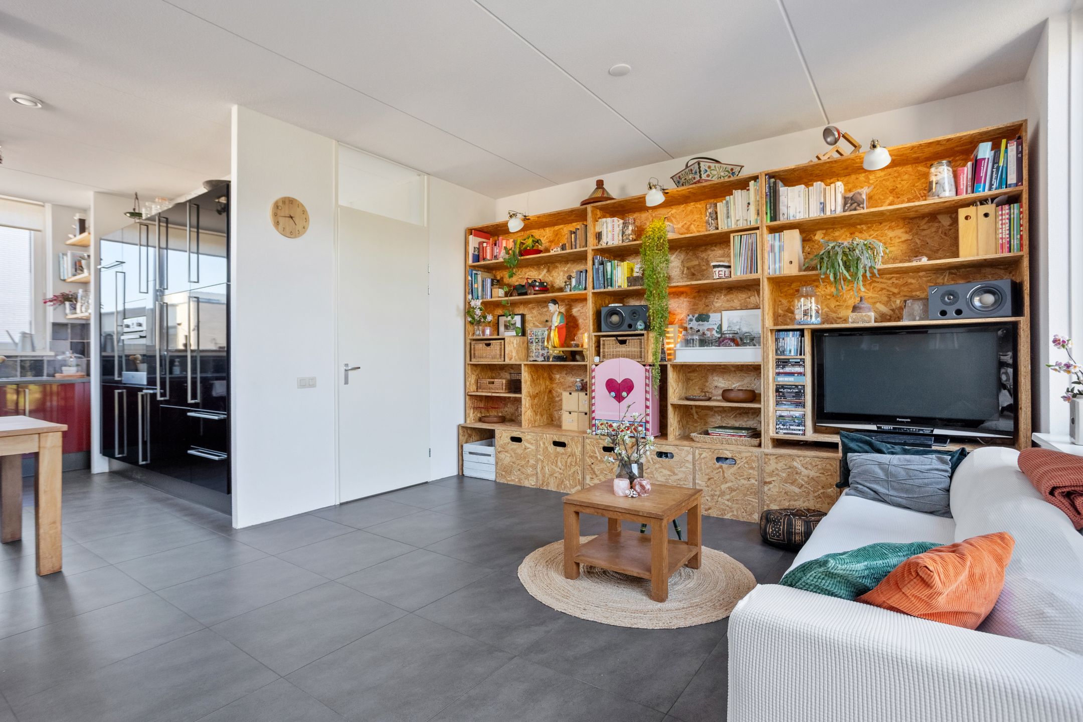 Foto 15 van Amorstraat 9