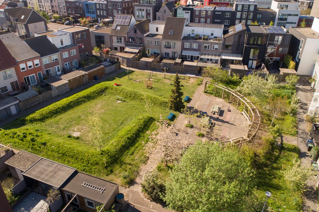 Foto 46 van Amorstraat 9