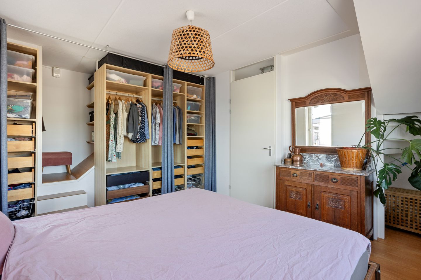 Foto 25 van Amorstraat 9