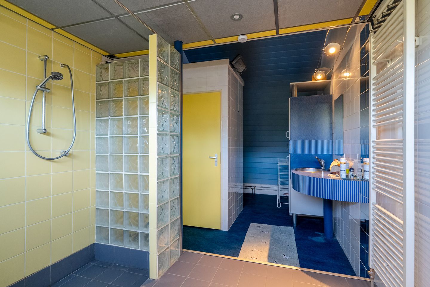 Foto 49 van Winkelakkers 7