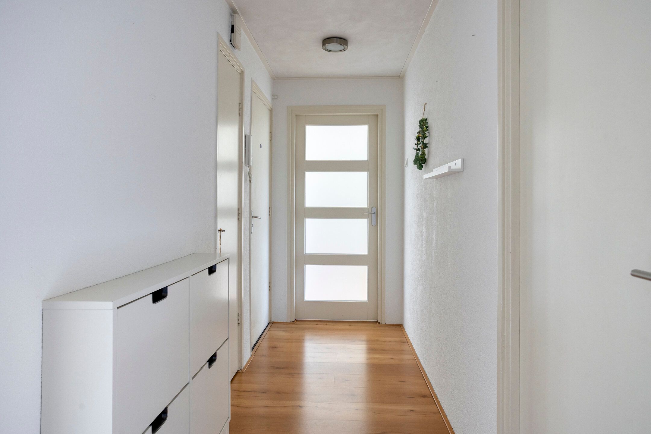 Photo 9 of Duizendschoonstraat 33