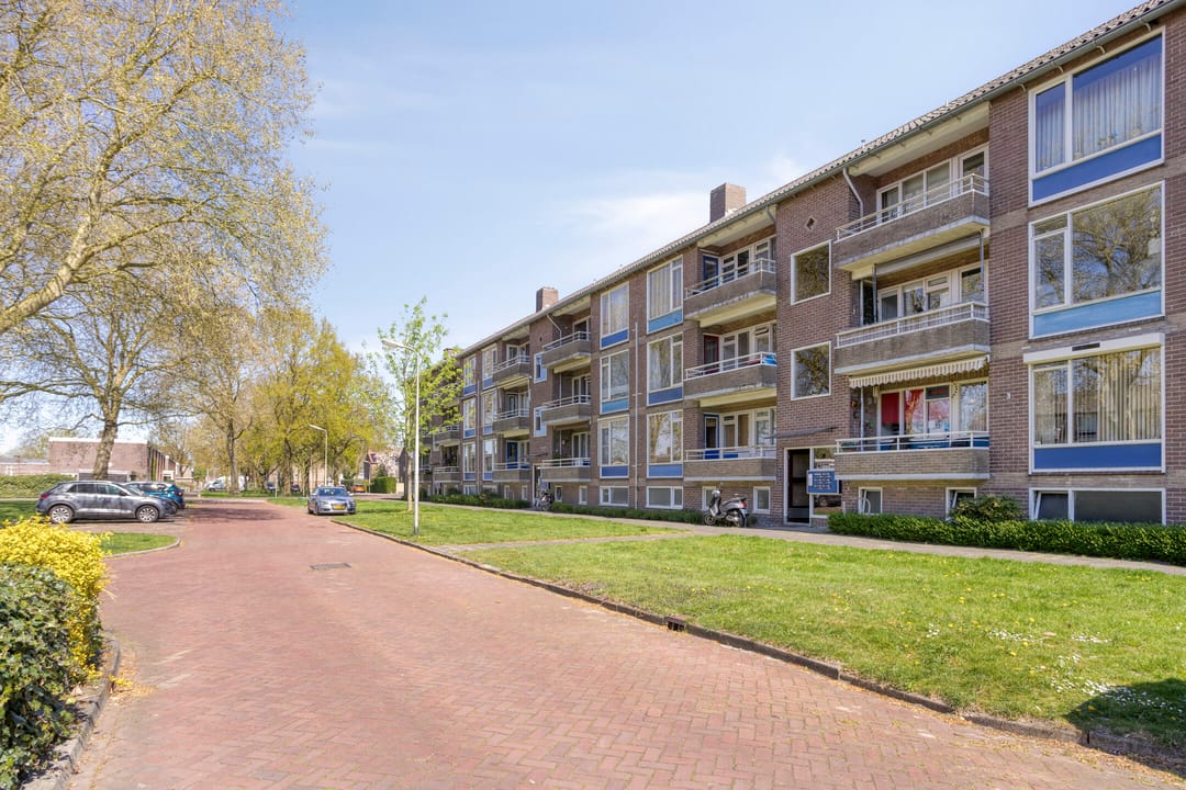 Photo 41 of Duizendschoonstraat 33