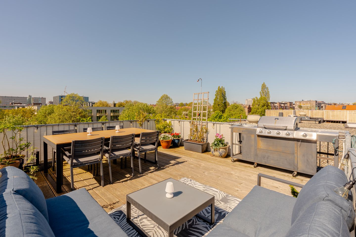 Renovated Top-Floor Apartment with Panoramic Rooftop Terrace in Watergraafsmeer — 14