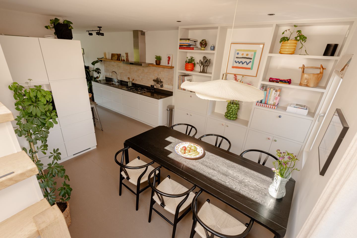 Renovated Top-Floor Apartment with Panoramic Rooftop Terrace in Watergraafsmeer — 19