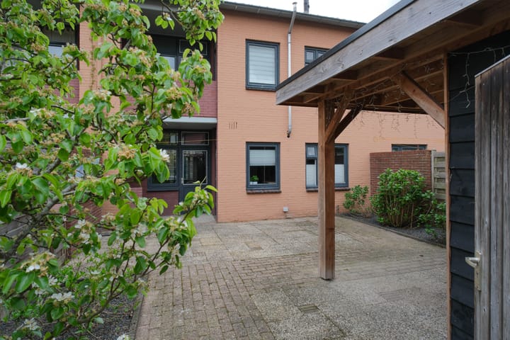 Foto 4 van Clematisstraat 63