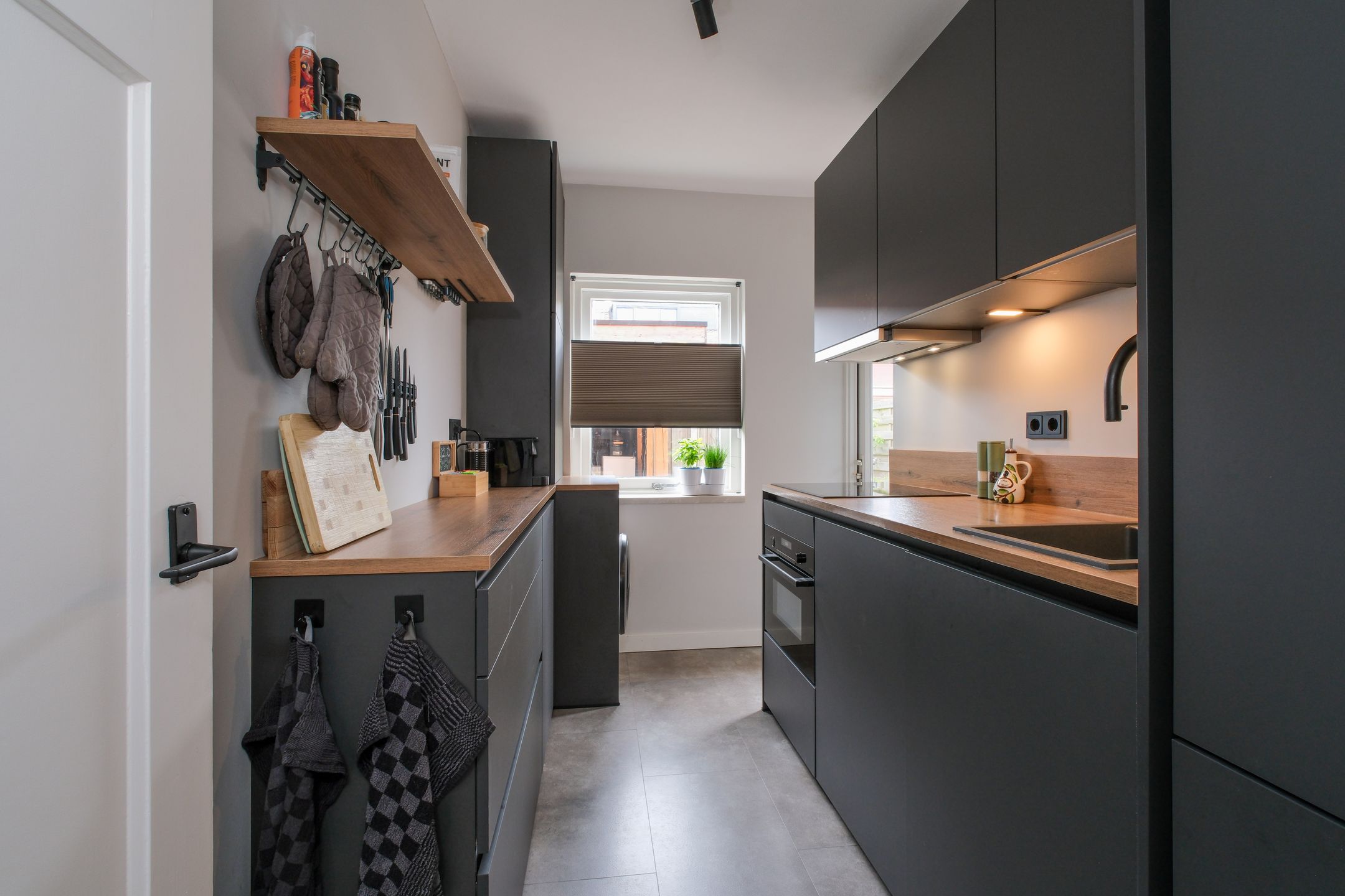 Foto 15 van Clematisstraat 63