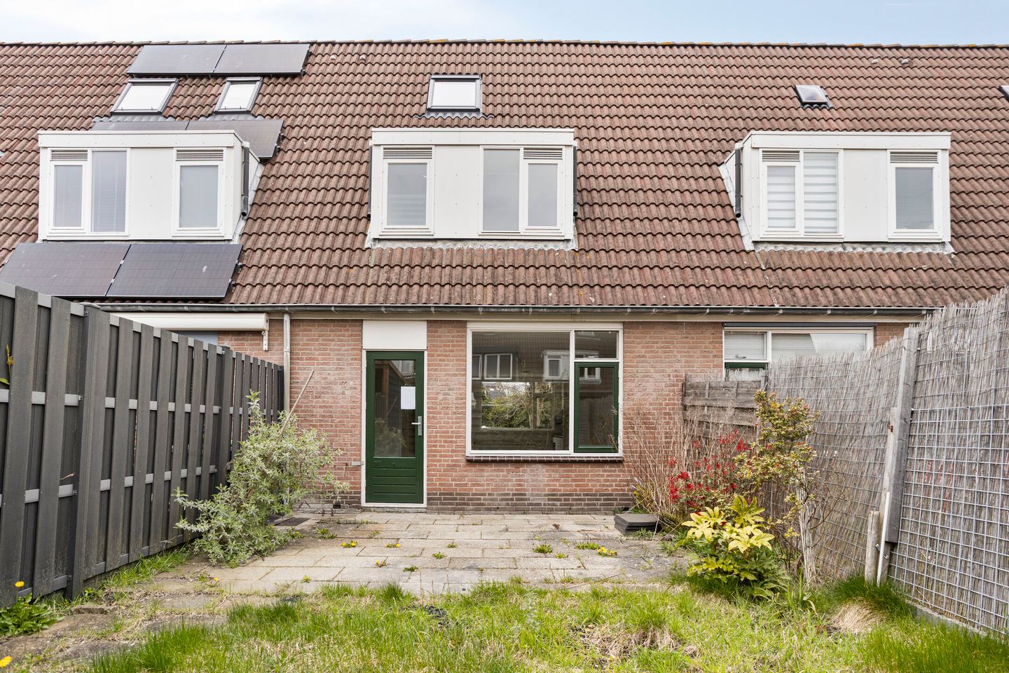 Photo 29 of Zwanebloemstraat 23
