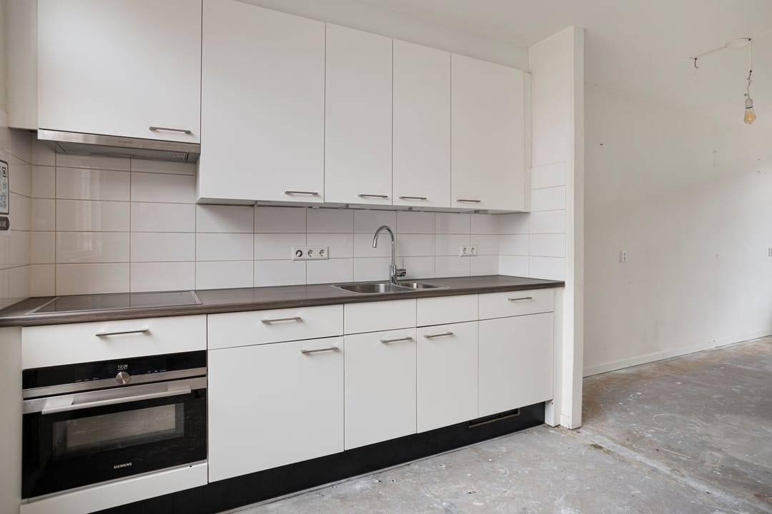 Photo 11 of Zwanebloemstraat 23