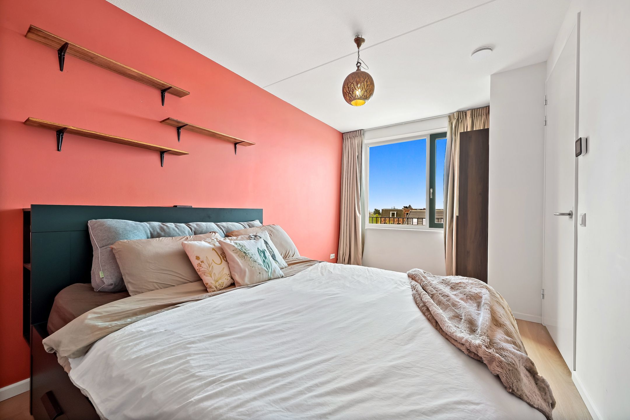 Foto 27 van Thomas Mannsingel 18-A