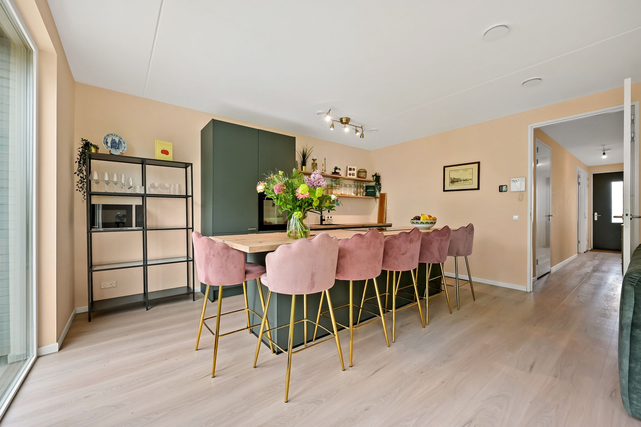 Foto 15 van Thomas Mannsingel 18-A