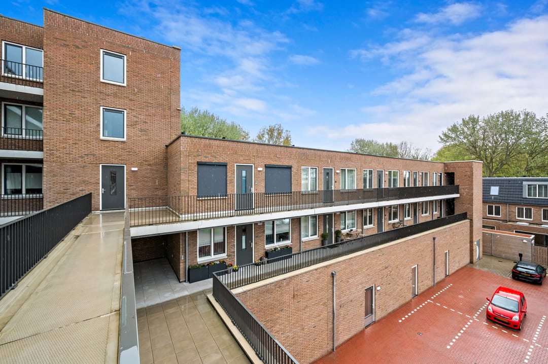 Foto 8 van Thomas Mannsingel 18-A