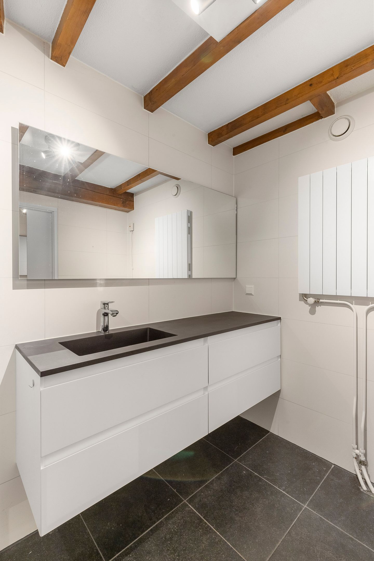 Foto 25 van Vierwindenstraat 273