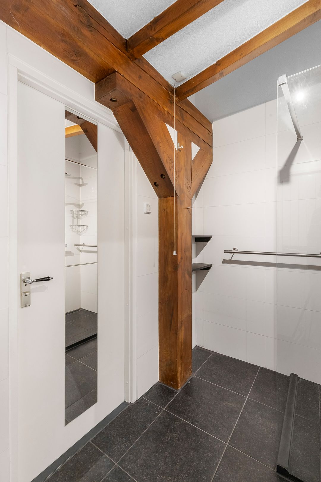 Foto 28 van Vierwindenstraat 273