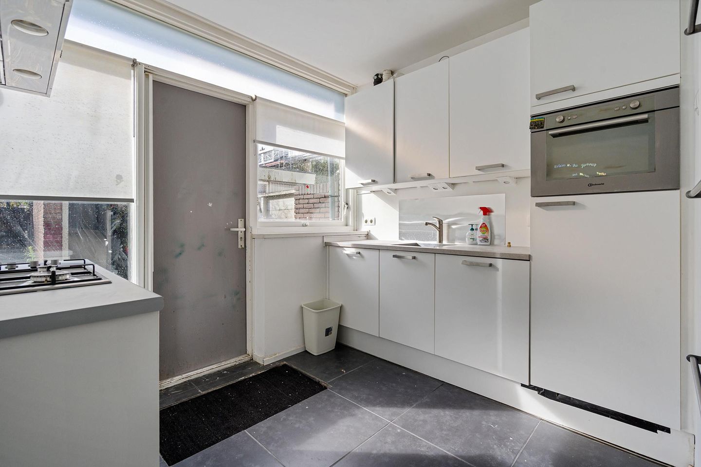 Foto 5 van Leeghwaterstraat 65