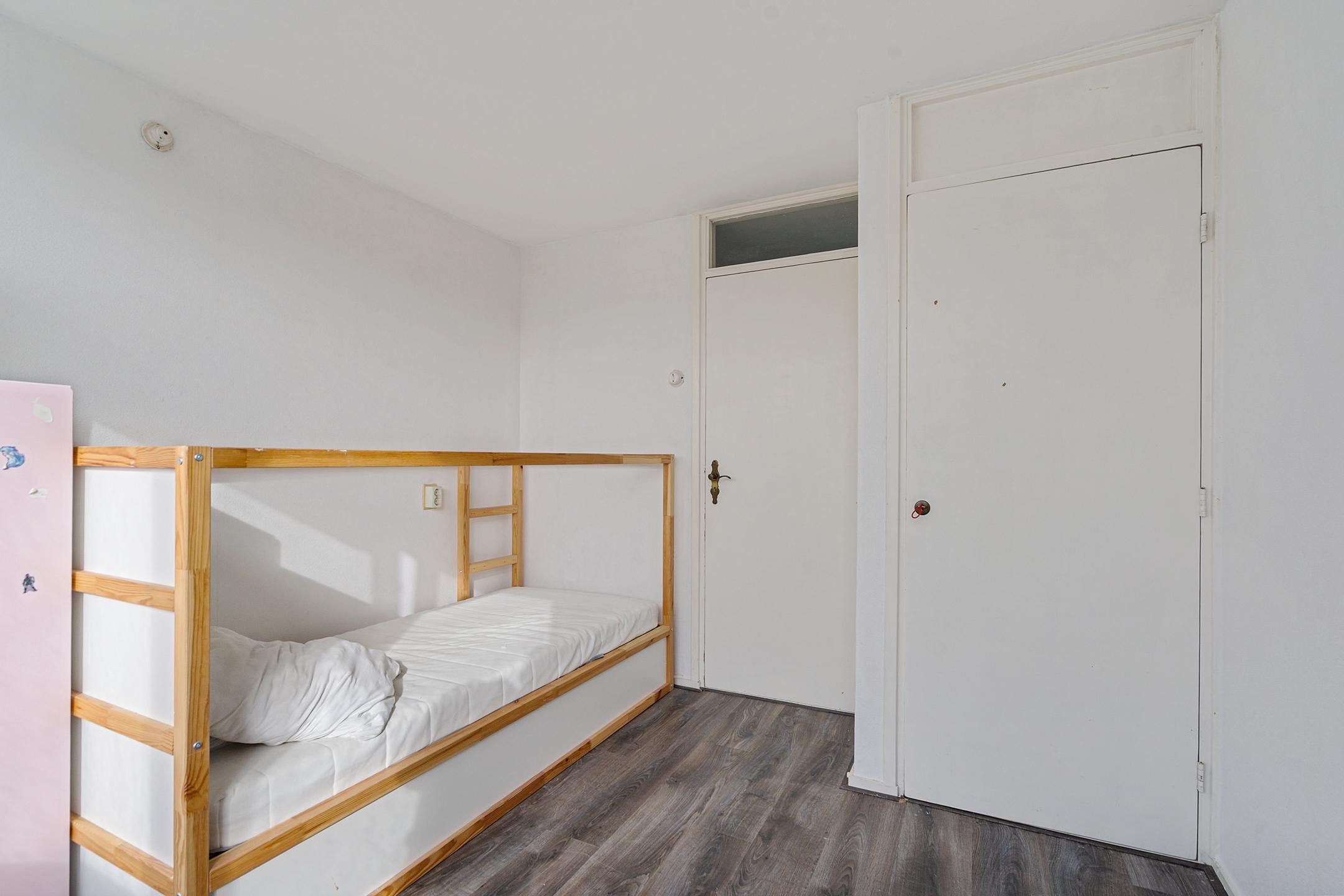 Foto 18 van Leeghwaterstraat 65