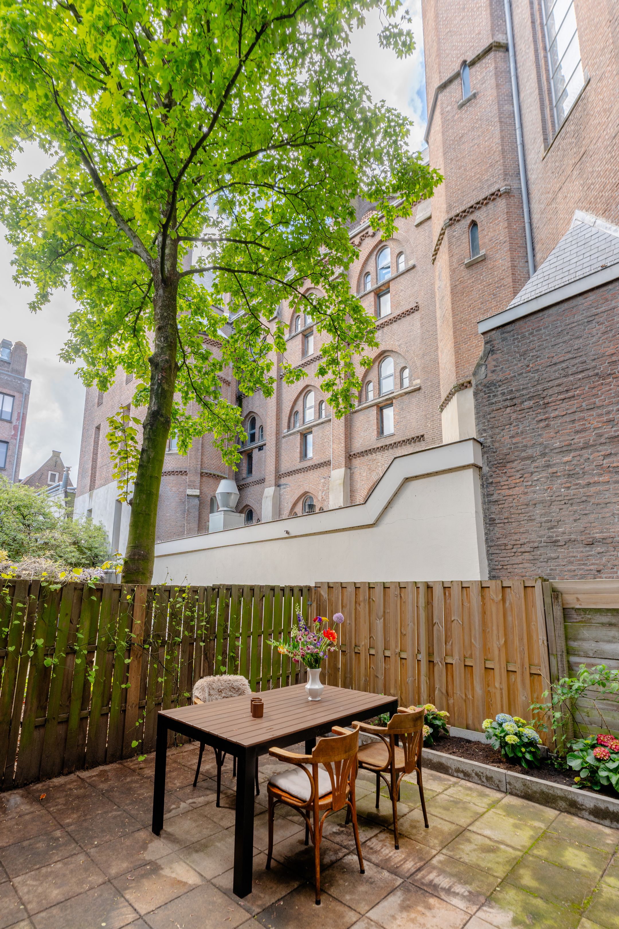 Photo 9 of Haarlemmer Houttuinen 45-K