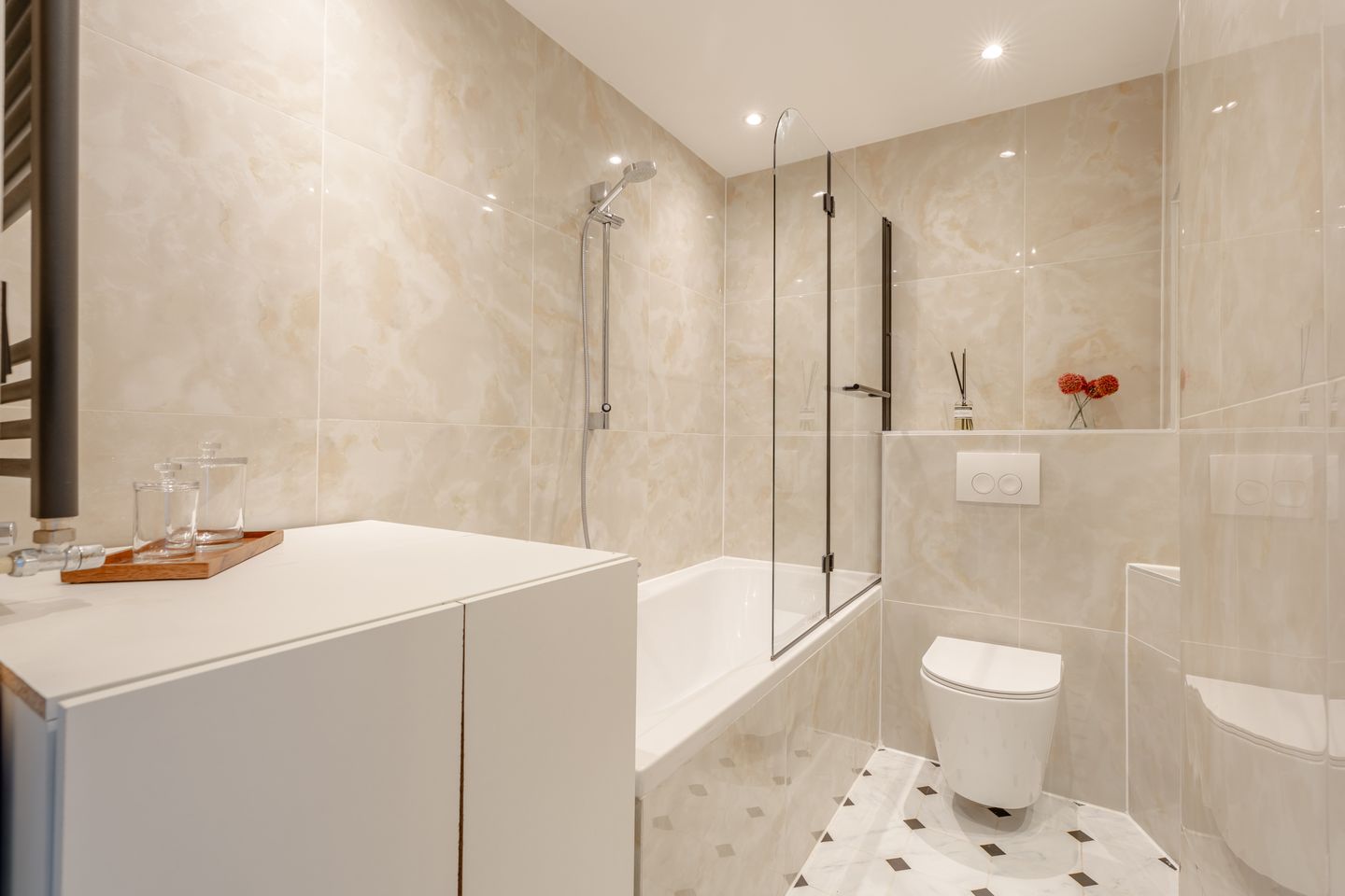 Photo 20 of Haarlemmer Houttuinen 45-K