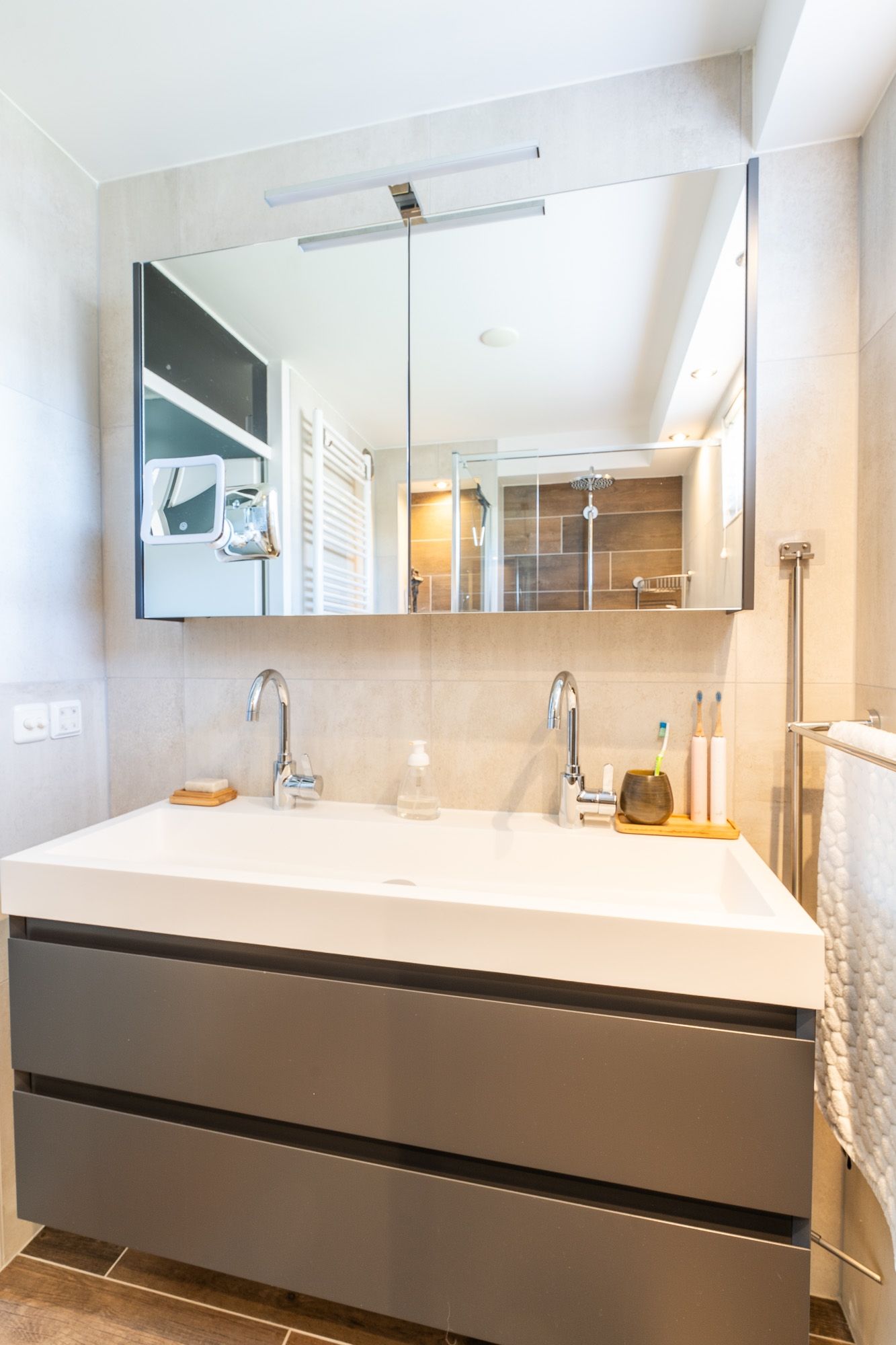 Foto 36 van Tapijtschelp 15