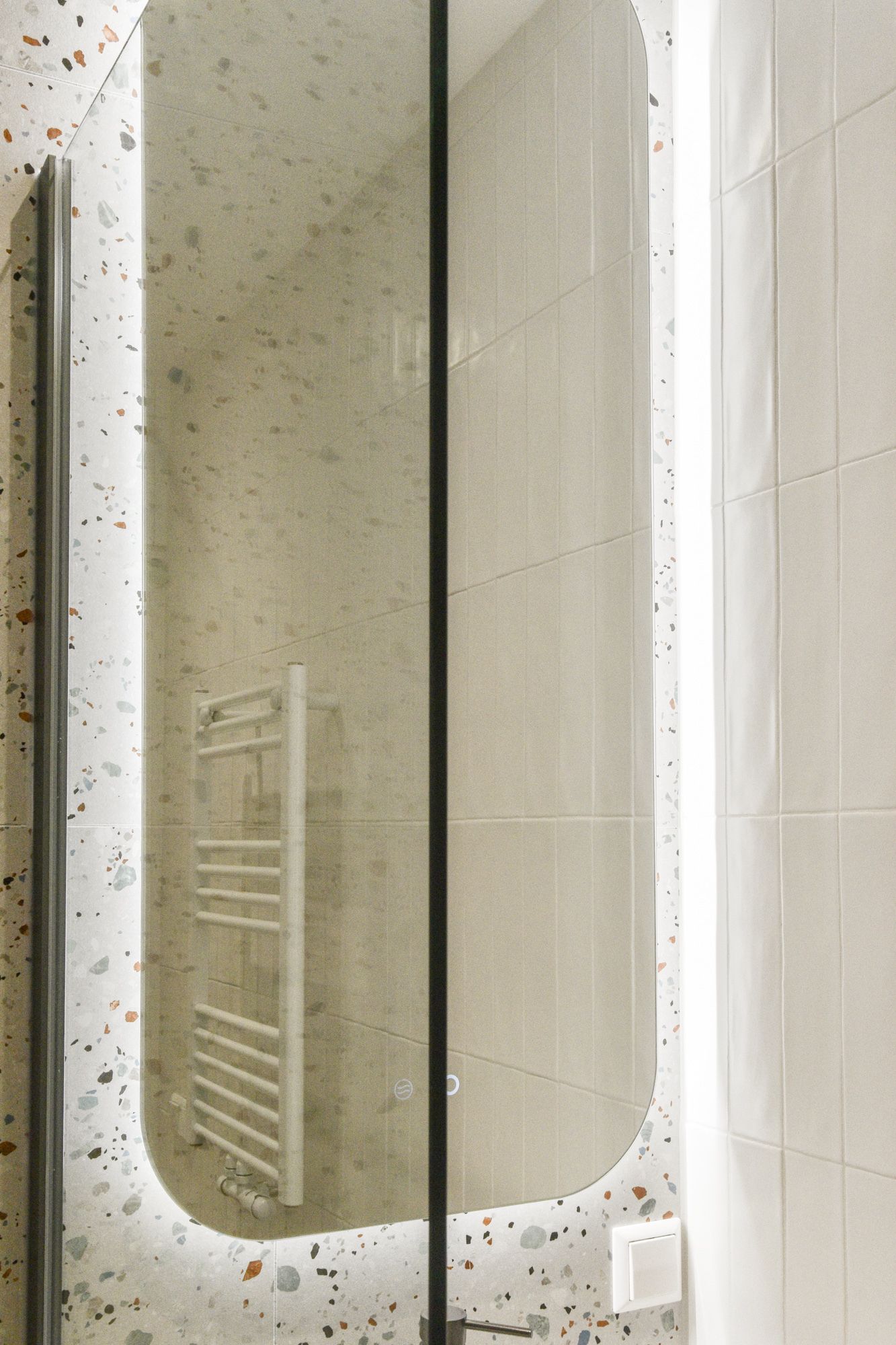 Renovated 3-Bedroom Apartment with Two Balconies in Amsterdam West — 20