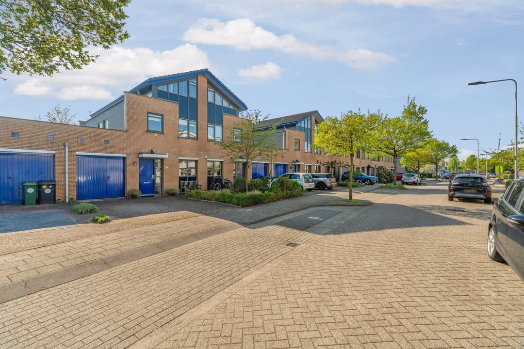 Photo 37 of Jane Addamsstraat 13