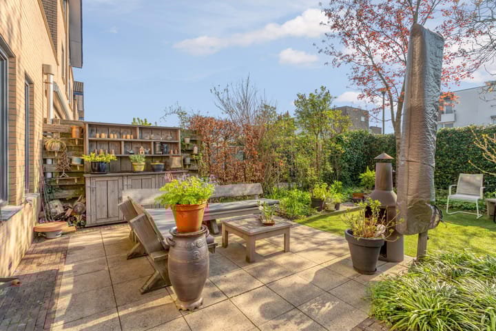 Foto 2 van Jane Addamsstraat 13