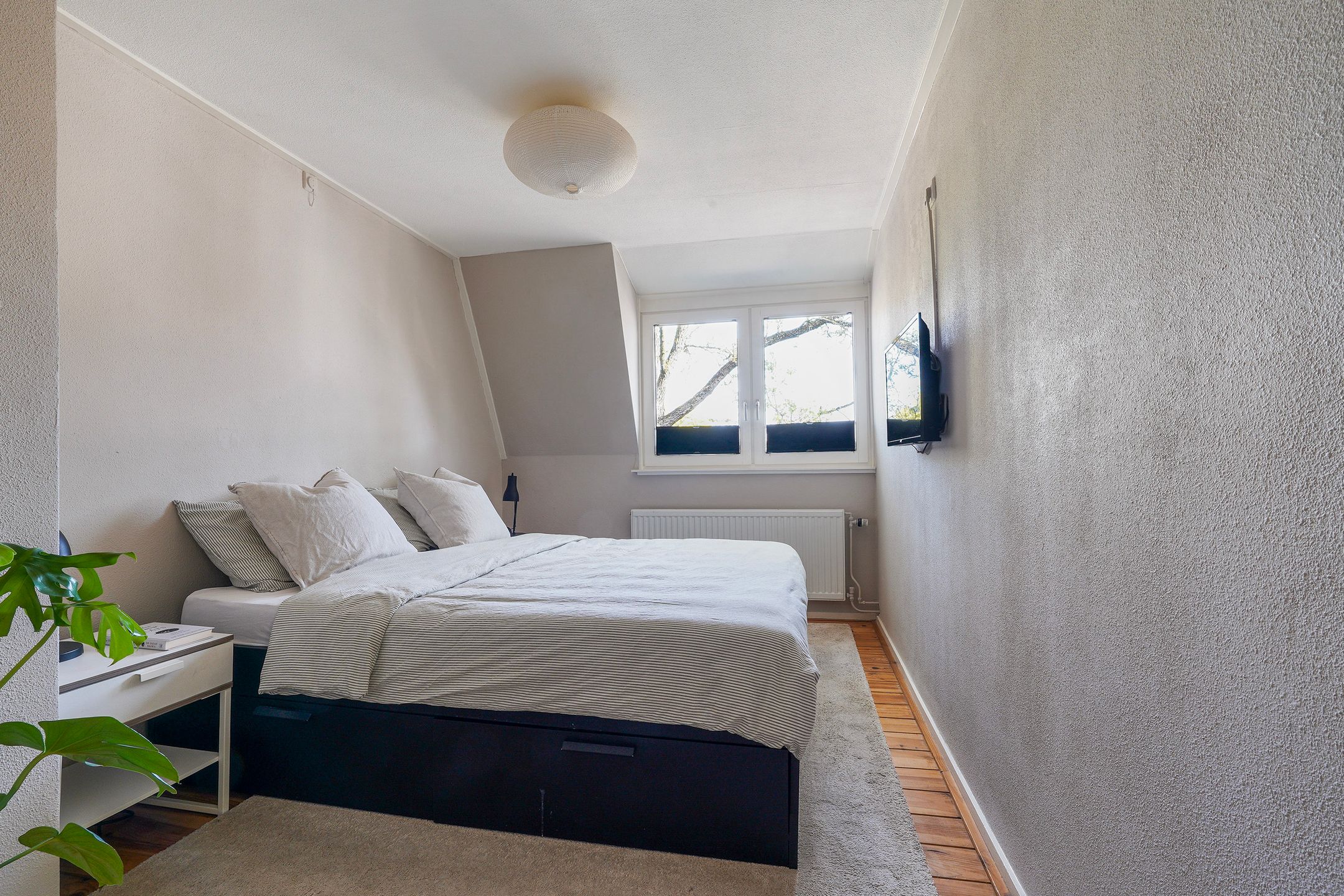 Photo 33 of Breukelsestraat 19