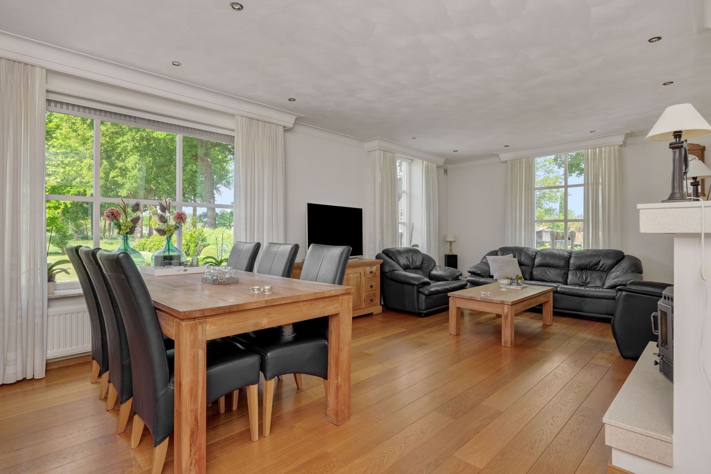 Spacious semi-detached farmhouse with large hobby space in peaceful Helenaveen — 14