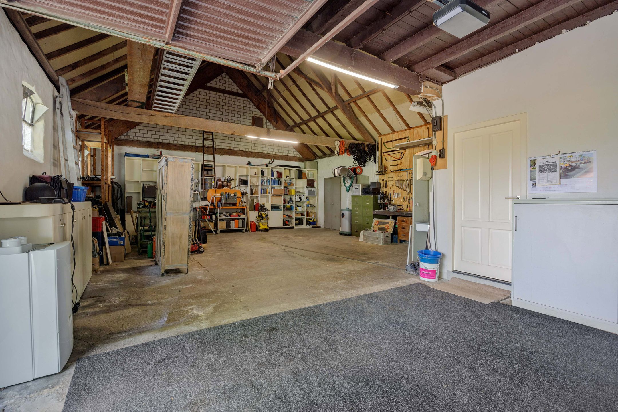 Spacious semi-detached farmhouse with large hobby space in peaceful Helenaveen — 21