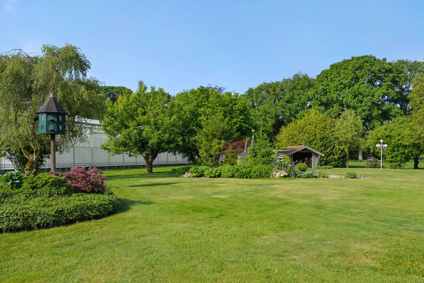 Spacious semi-detached farmhouse with large hobby space in peaceful Helenaveen — 35
