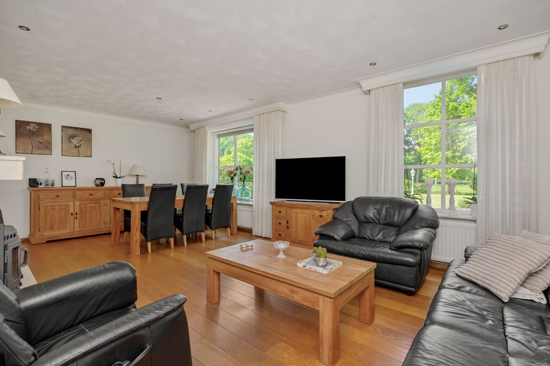 Spacious semi-detached farmhouse with large hobby space in peaceful Helenaveen — 13