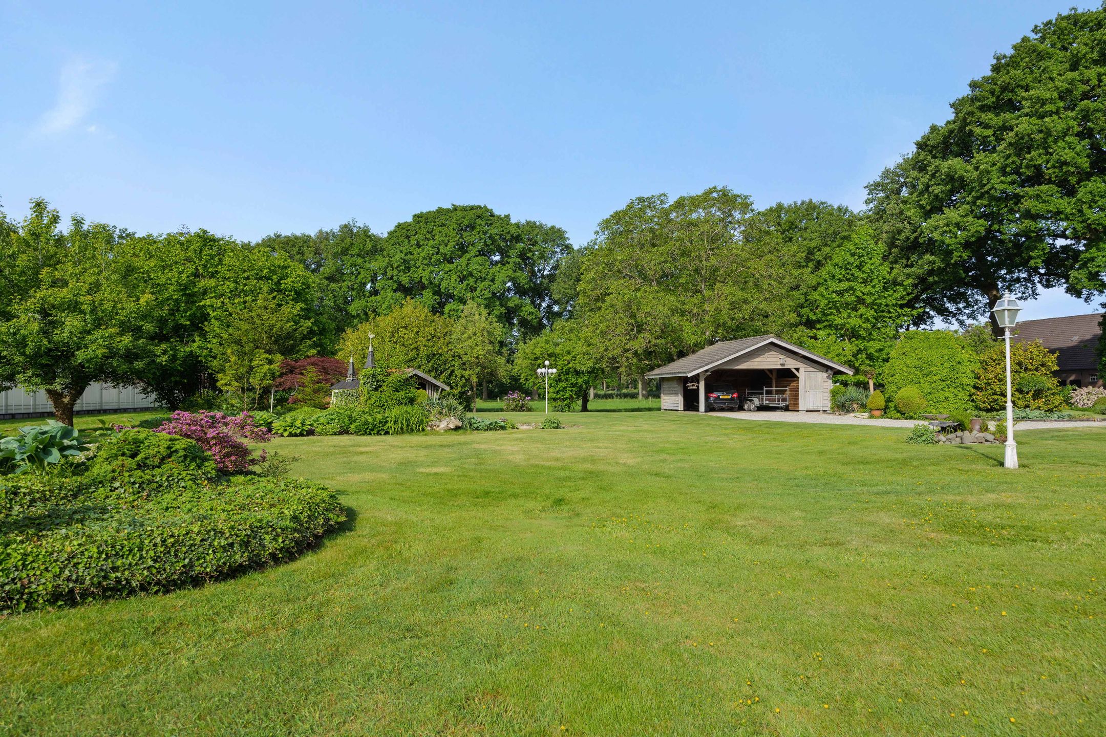 Spacious semi-detached farmhouse with large hobby space in peaceful Helenaveen — 33