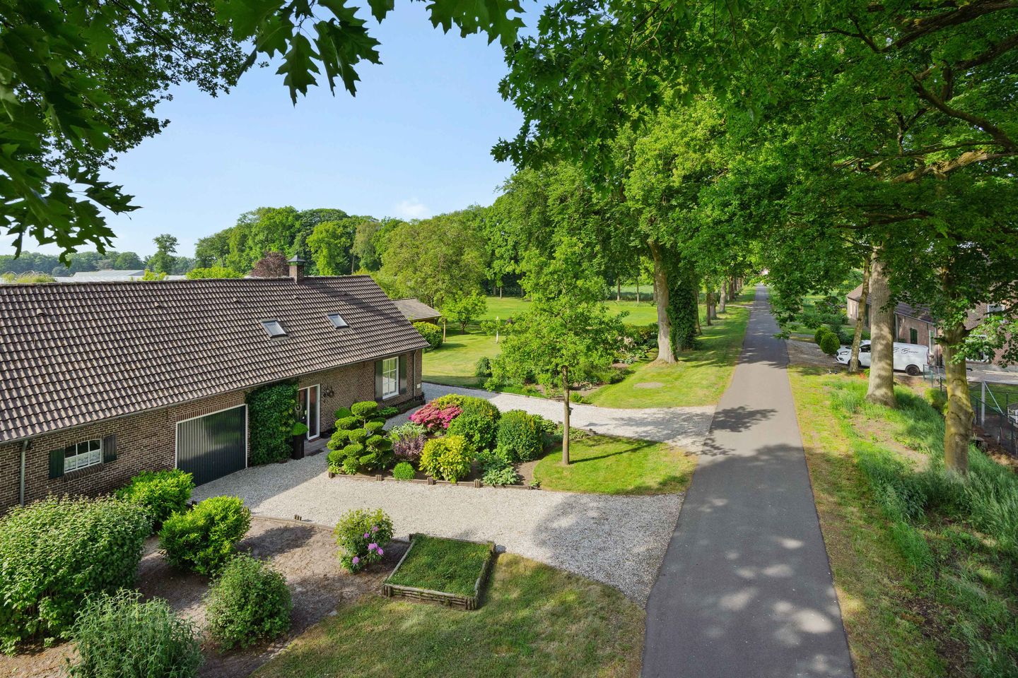 Spacious semi-detached farmhouse with large hobby space in peaceful Helenaveen — 44
