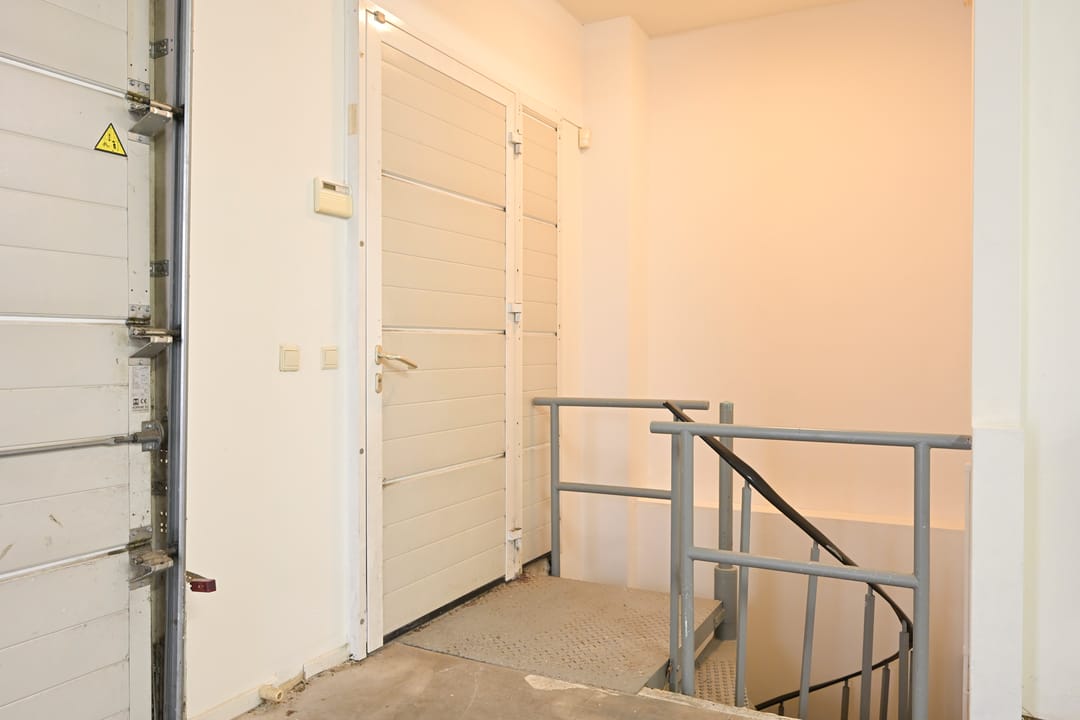 Photo 16 of Nieuwe Schoolstraat 52