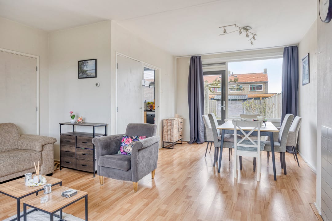 Photo 2 of De Oost 12