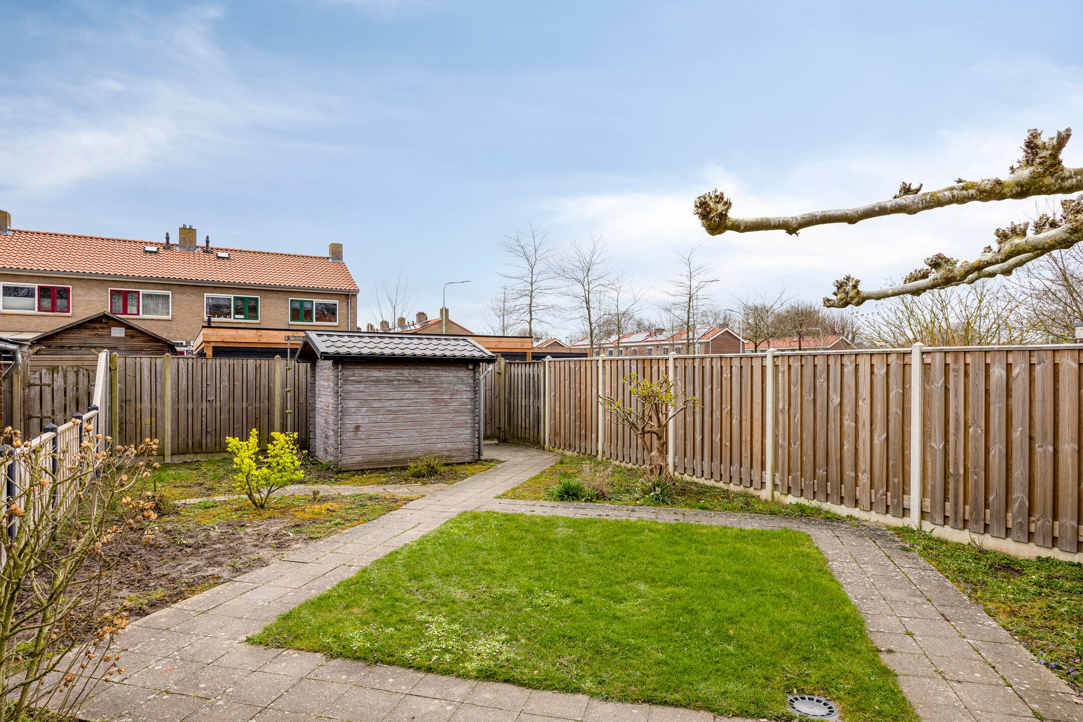 Photo 24 of De Oost 12