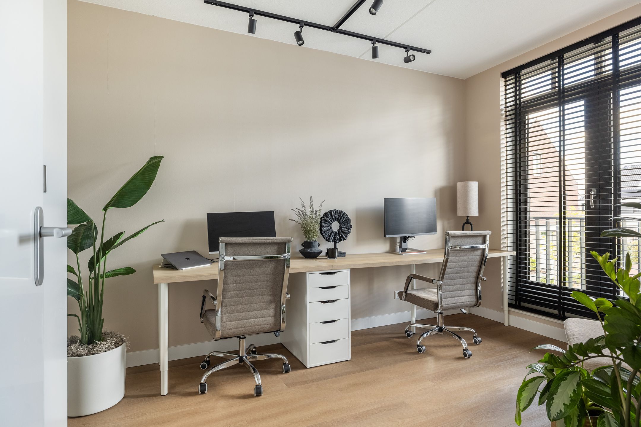 Foto 30 van Dorpsomroeper 6