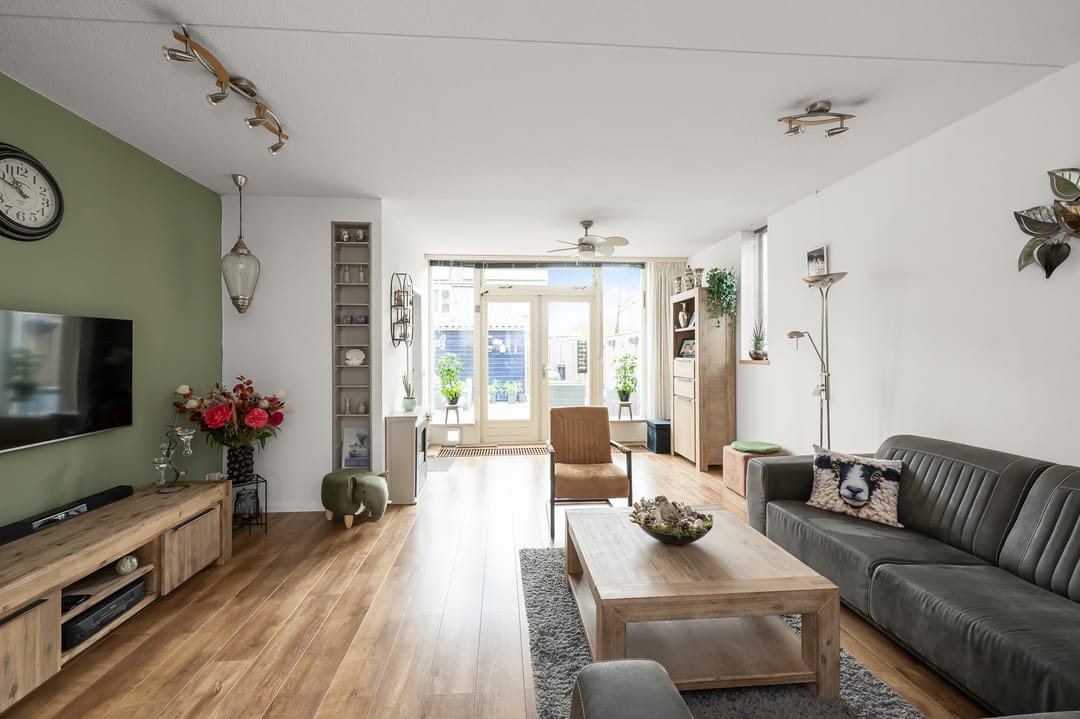 Foto 2 van Ds. Bennink Boltstraat 10