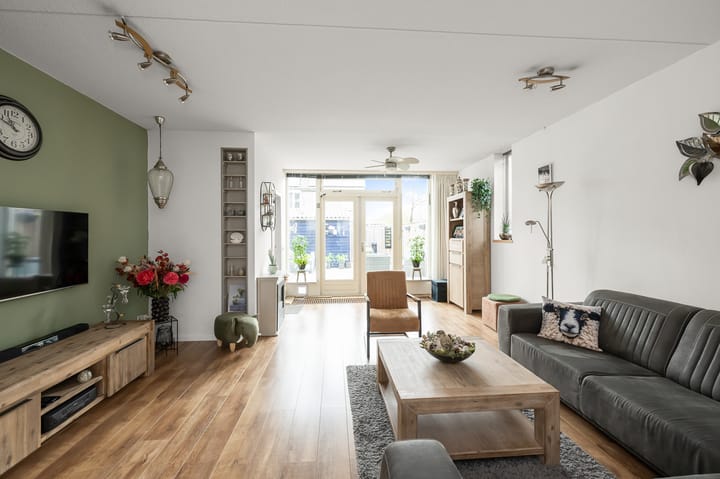 Foto 2 van Ds. Bennink Boltstraat 10