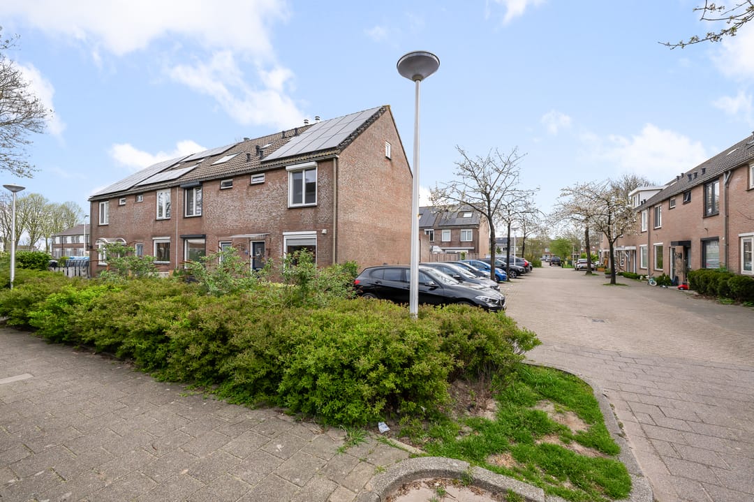 Foto 28 van Ds. Bennink Boltstraat 10