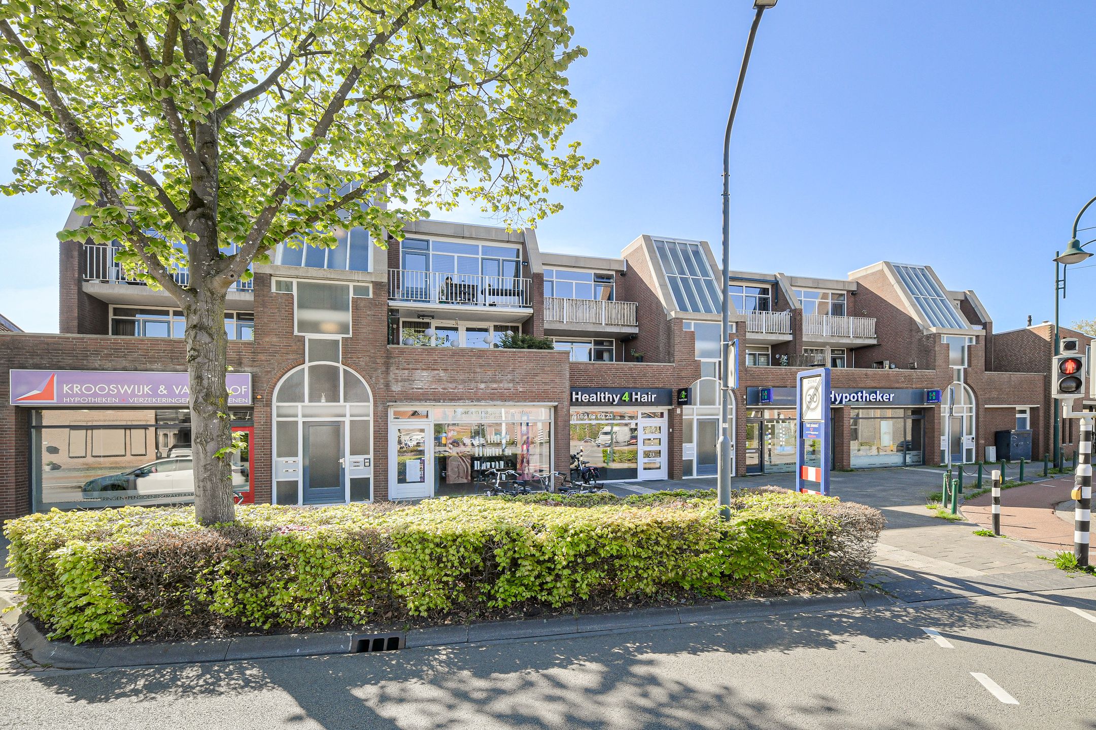 Photo 6 of Bredaseweg 33-C